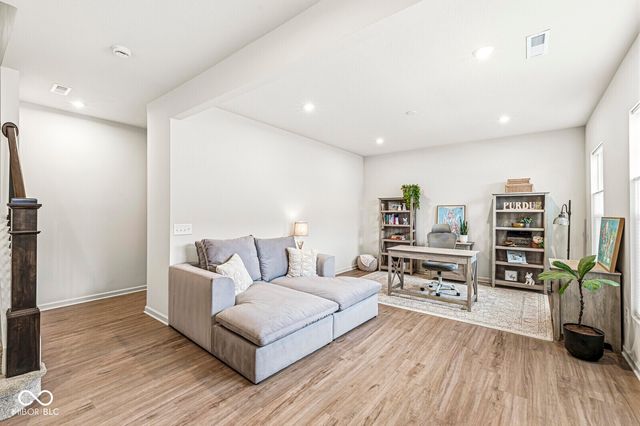 3261 Morab Drive, Zionsville, IN 46077