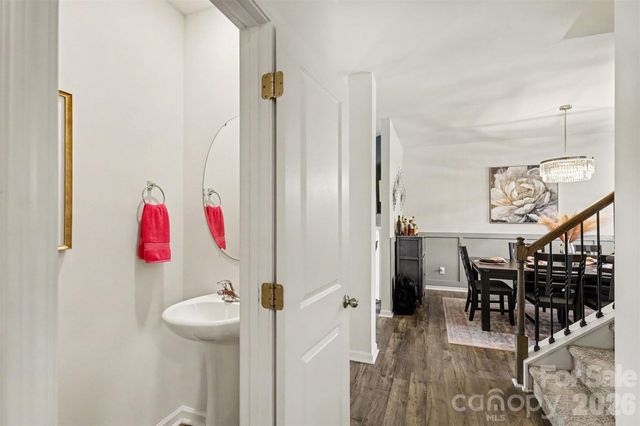 7573 Stonehouse Drive, Gastonia, NC 28056