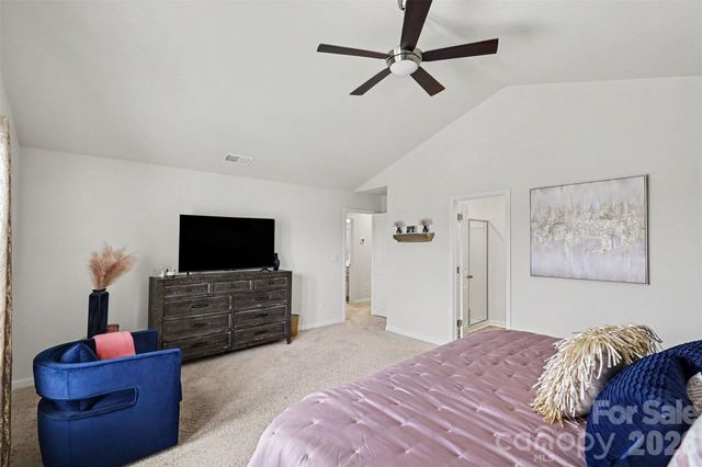 7573 Stonehouse Drive, Gastonia, NC 28056