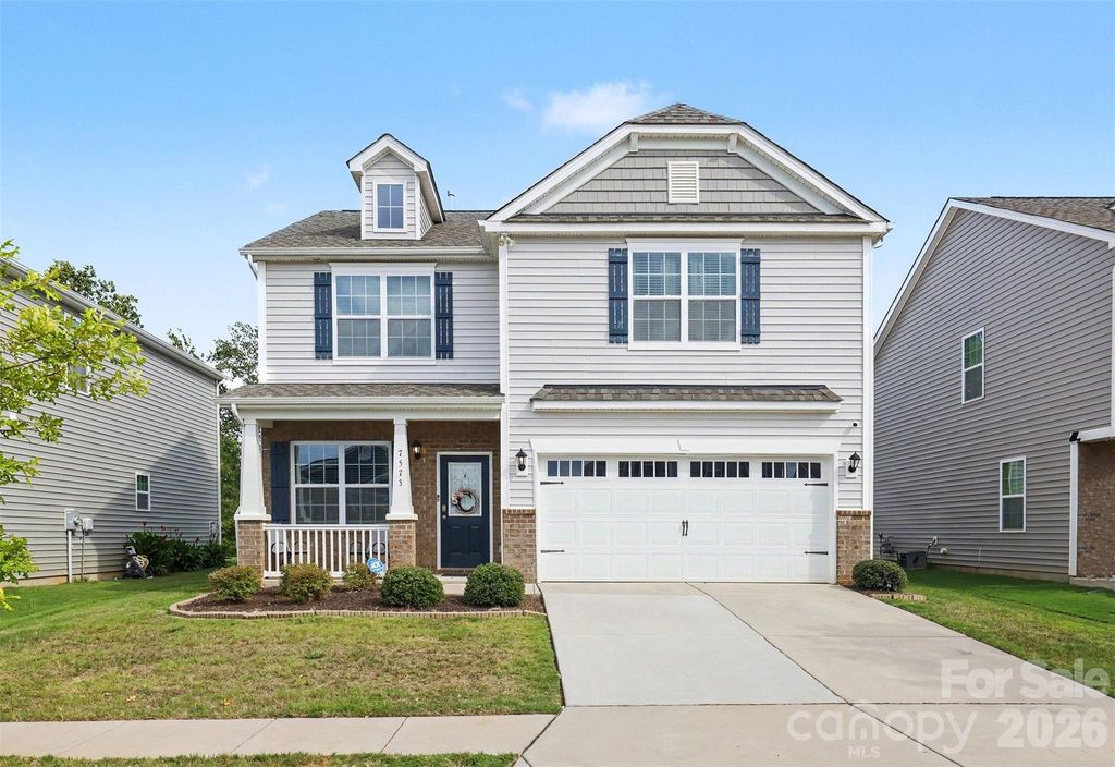 7573 Stonehouse Drive, Gastonia, NC 28056
