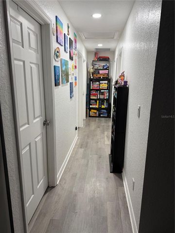 428 FOUR SEASONS AVENUE, Mascotte, FL 34753