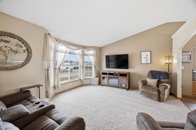 3575 Harrison Street S, Fargo, ND 58104