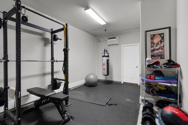 3911 Whispering Woods Lane, Richmond, TX 77406