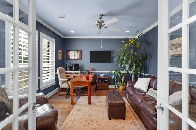 3911 Whispering Woods Lane, Richmond, TX 77406