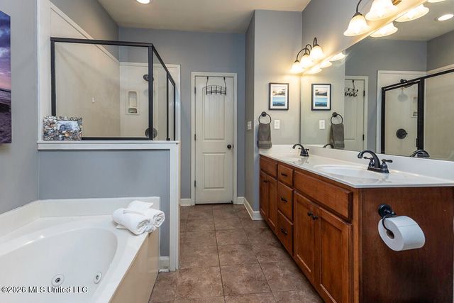 664 Robertson Way, Hernando, MS 38632