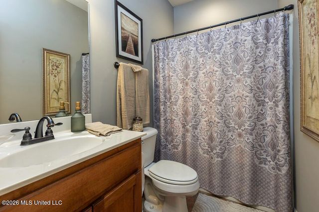 664 Robertson Way, Hernando, MS 38632