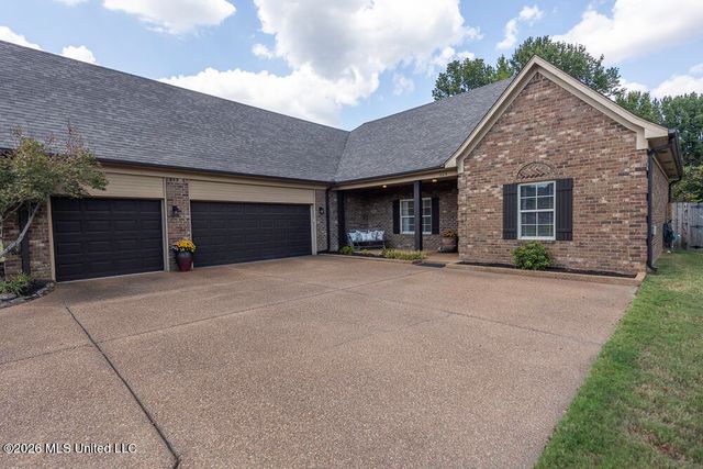 664 Robertson Way, Hernando, MS 38632