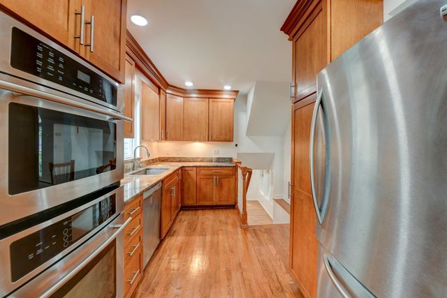 10 TOYE STREET, Randolph Township, NJ 07869
