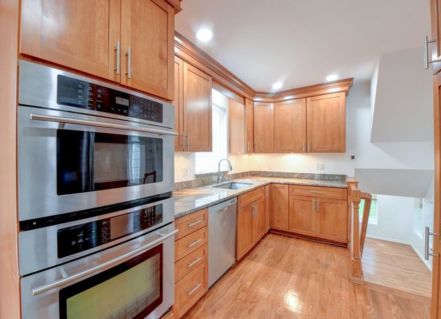 10 TOYE STREET, Randolph Township, NJ 07869