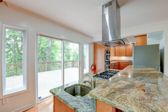 10 TOYE STREET, Randolph Township, NJ 07869