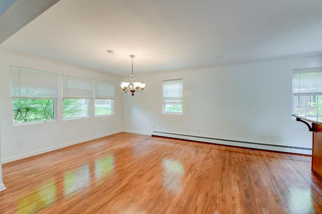 10 TOYE STREET, Randolph Township, NJ 07869