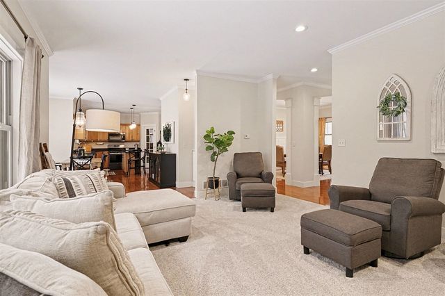 16492 W Willow Drive, Spring Lake, MI 49456