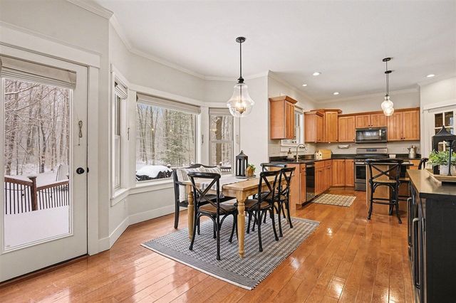 16492 W Willow Drive, Spring Lake, MI 49456