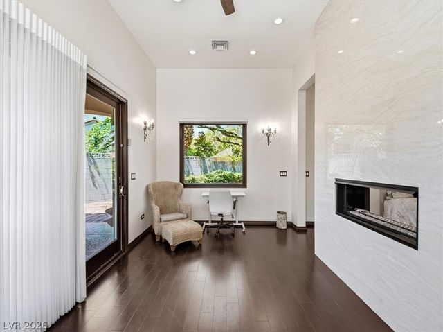 216 Starlite Drive, Las Vegas, NV 89107