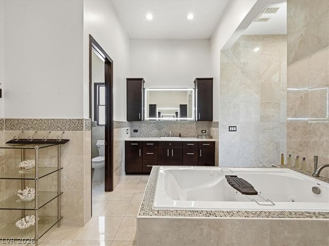 216 Starlite Drive, Las Vegas, NV 89107