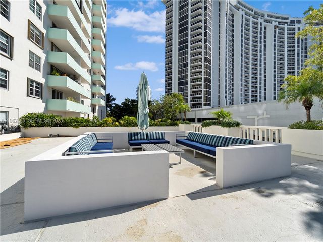 5 Island Ave LE, Miami Beach, FL 33139