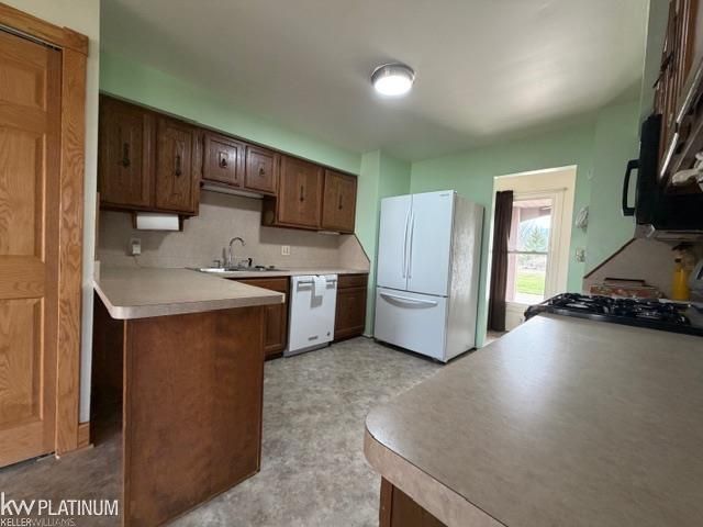 6775 Marsh Rd Road, Cottrellville, MI 48039