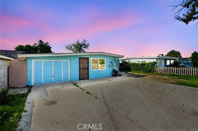 12058 Hopland, Norwalk, CA 90650