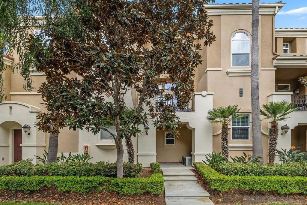 2710 E Evans Rd 2, San Diego, CA 92106 — photo 2