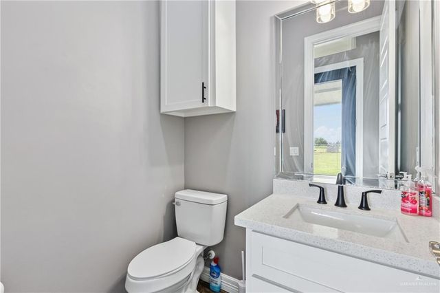 8921 Vista De Palmas Drive, Edcouch, TX 78538