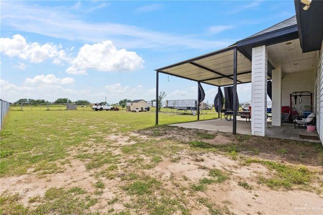 8921 Vista De Palmas Drive, Edcouch, TX 78538