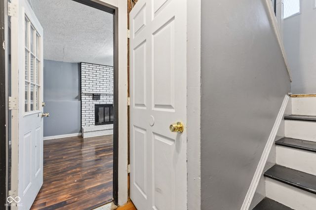 2614 Fairhaven Drive, Indianapolis, IN 46229