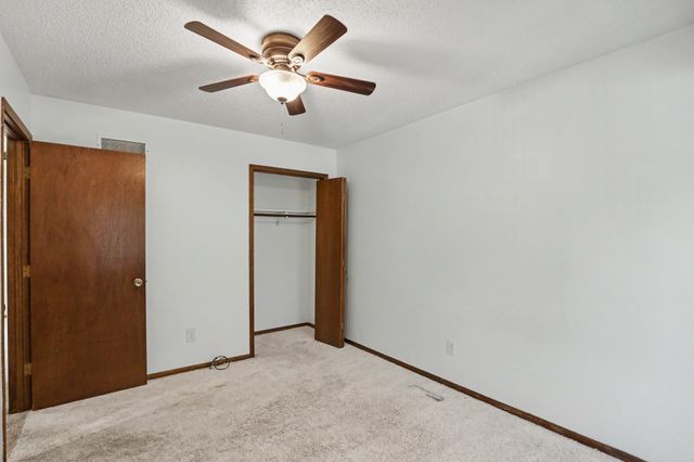 1005 Geil Avenue, Des Moines, IA 50315