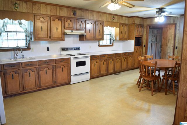 6295 COUNTY ROAD 81, Clanton, AL 35045