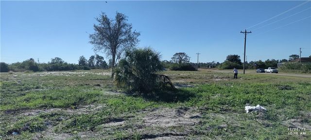 769 Joponica AVE S, Lehigh Acres, FL 33974