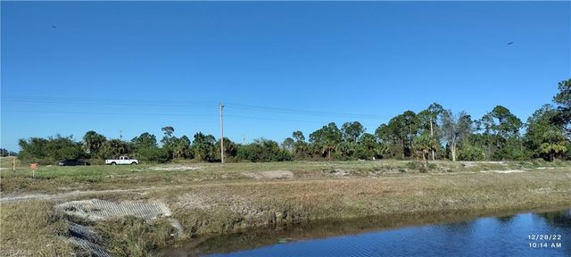 769 Joponica AVE S, Lehigh Acres, FL 33974