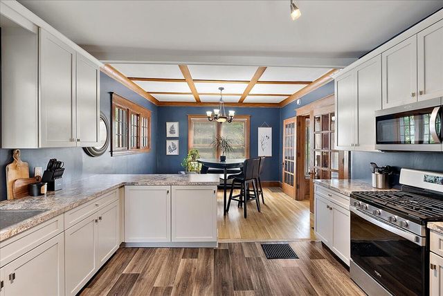 637 Fairview Avenue, Grand Rapids, MI 49503