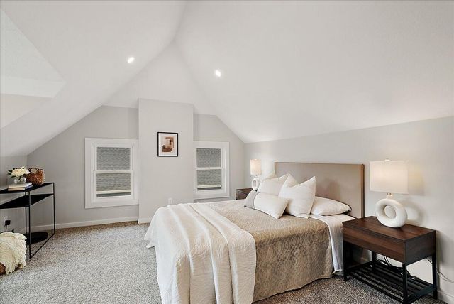 637 Fairview Avenue, Grand Rapids, MI 49503