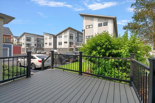 637 Fairview Avenue, Grand Rapids, MI 49503