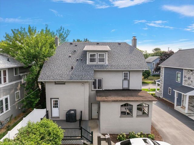 637 Fairview Avenue, Grand Rapids, MI 49503