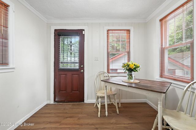 4513 Jewell Ave, Louisville, KY 40212