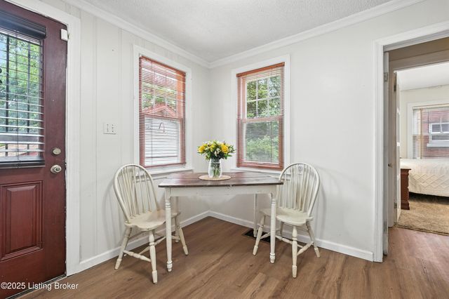 4513 Jewell Ave, Louisville, KY 40212