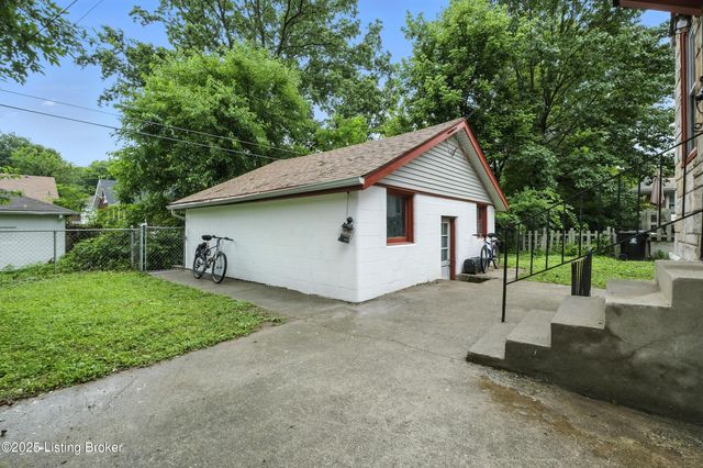 4513 Jewell Ave, Louisville, KY 40212