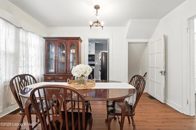 4513 Jewell Ave, Louisville, KY 40212