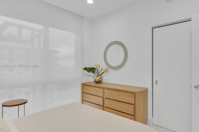16385 Biscayne Blvd 2101, North Miami Beach, FL 33160