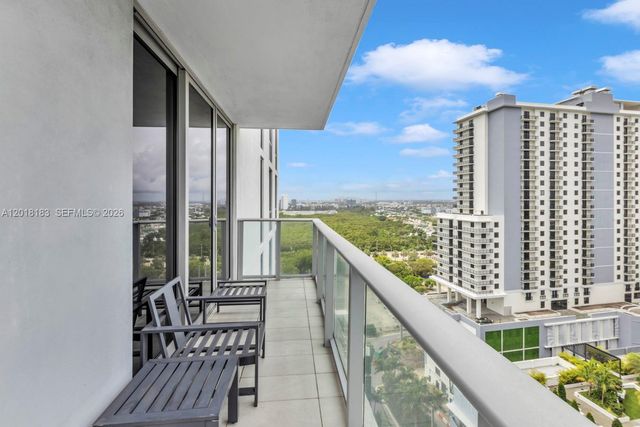 16385 Biscayne Blvd 2101, North Miami Beach, FL 33160