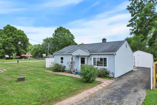 310 College Street, Groveport, OH 43125