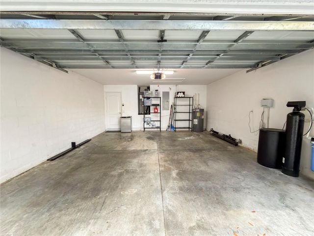 18170 CANAL POINTE STREET, Tampa, FL 33647