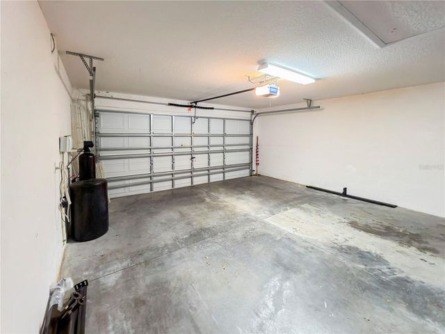 18170 CANAL POINTE STREET, Tampa, FL 33647