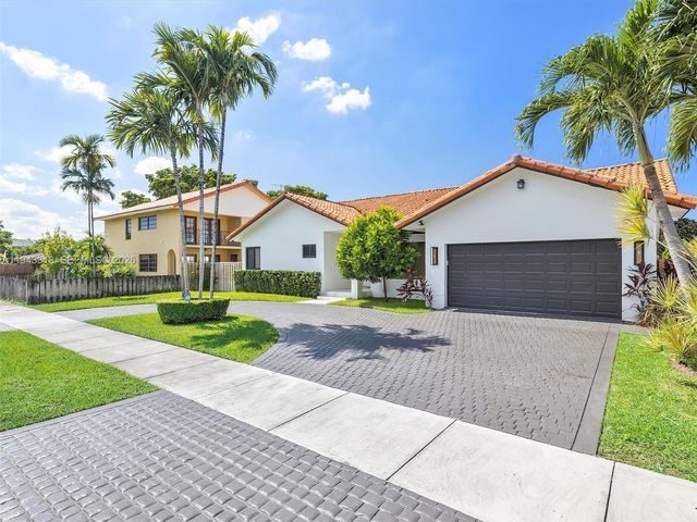 3776 SW 107th Ct, Miami, FL 33165