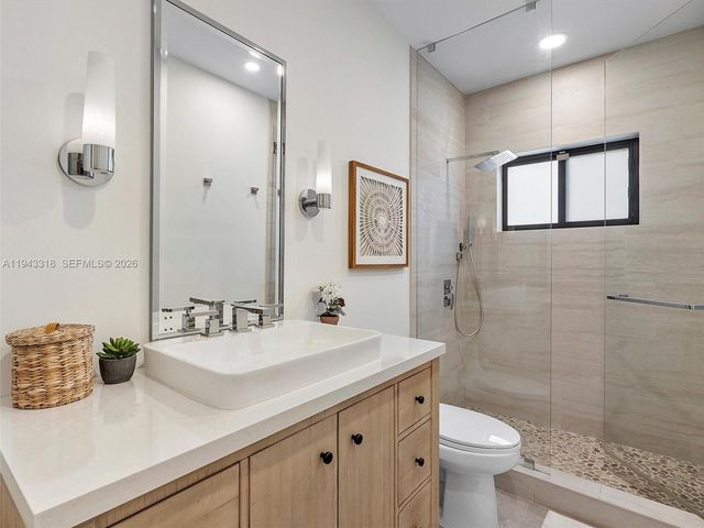 3776 SW 107th Ct, Miami, FL 33165