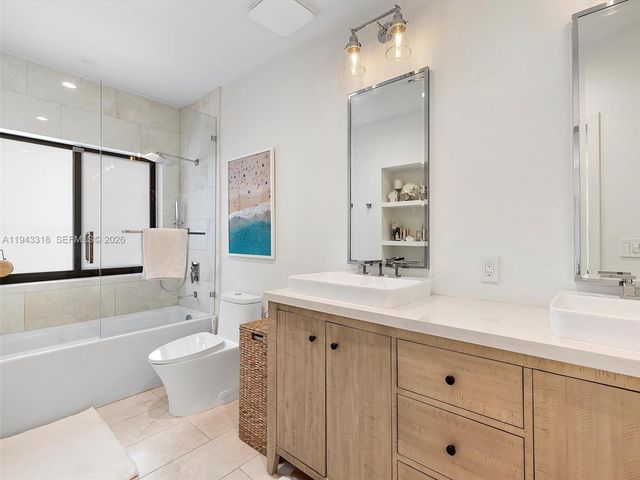 3776 SW 107th Ct, Miami, FL 33165