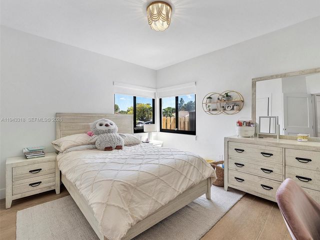 3776 SW 107th Ct, Miami, FL 33165