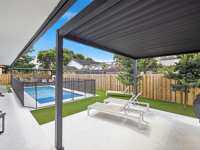 3776 SW 107th Ct, Miami, FL 33165