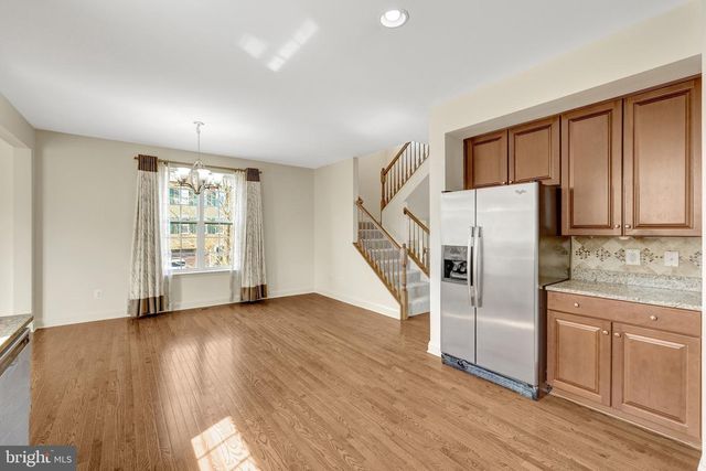 42258 CASTLE RIDGE SQ, Brambleton, VA 20148