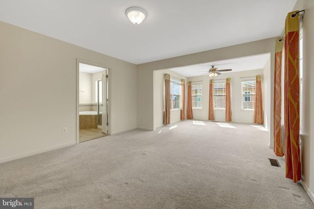 42258 CASTLE RIDGE SQ, Brambleton, VA 20148